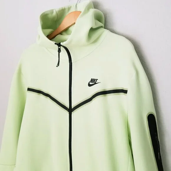 Nike Sportswear Men's L Tech Fleece Full-Zip Hoodie in Light Liquid Lime Black - Picture 14 of 16